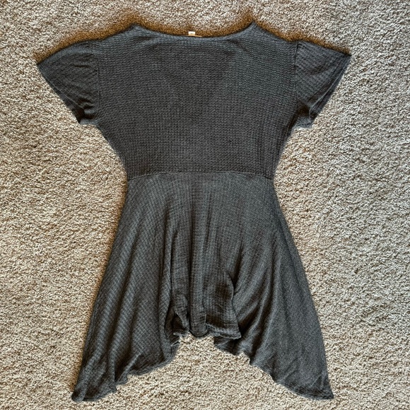 Roller Coster Gray Wrapped Silhouette Mini Dress - Picture 5 of 7